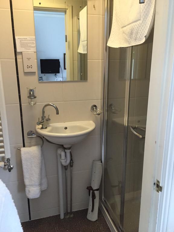 The Maples Bed & Breakfast Hythe  Ruang foto