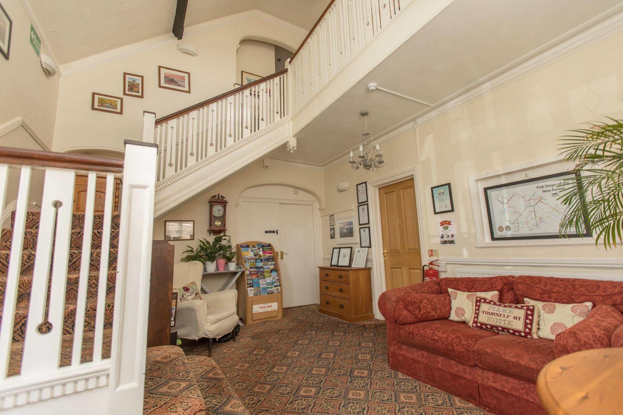 The Maples Bed & Breakfast Hythe  Bagian luar foto