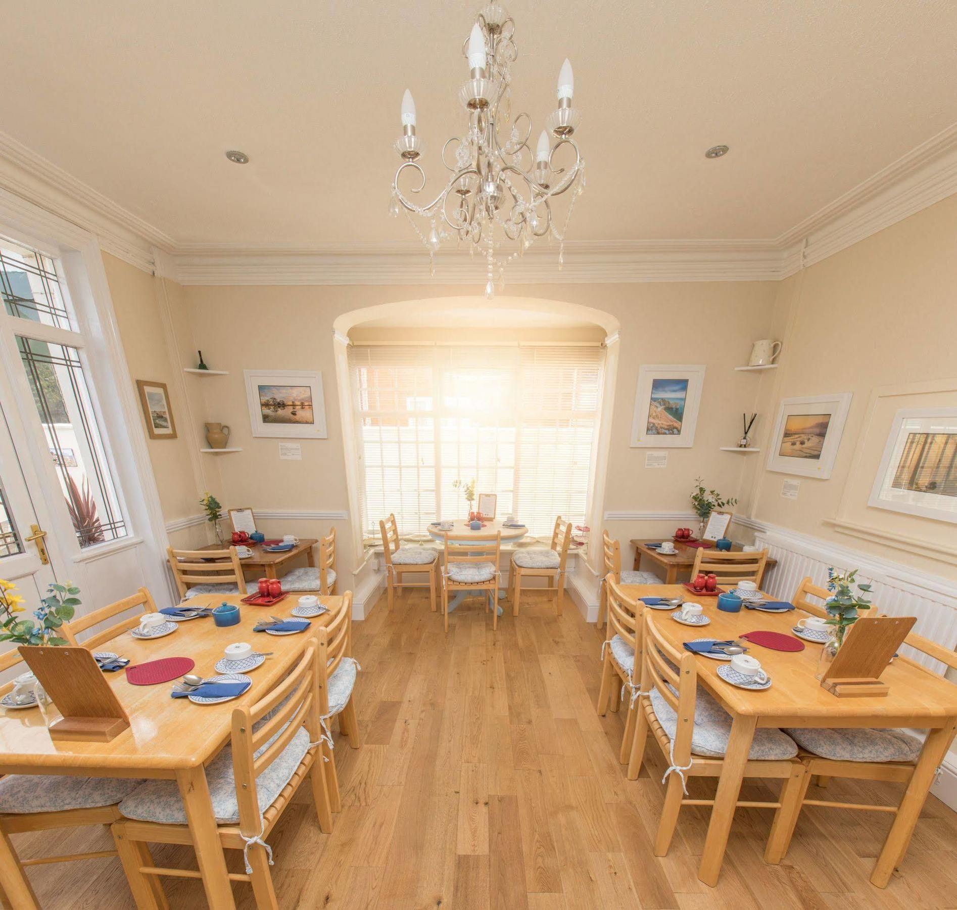 The Maples Bed & Breakfast Hythe  Bagian luar foto