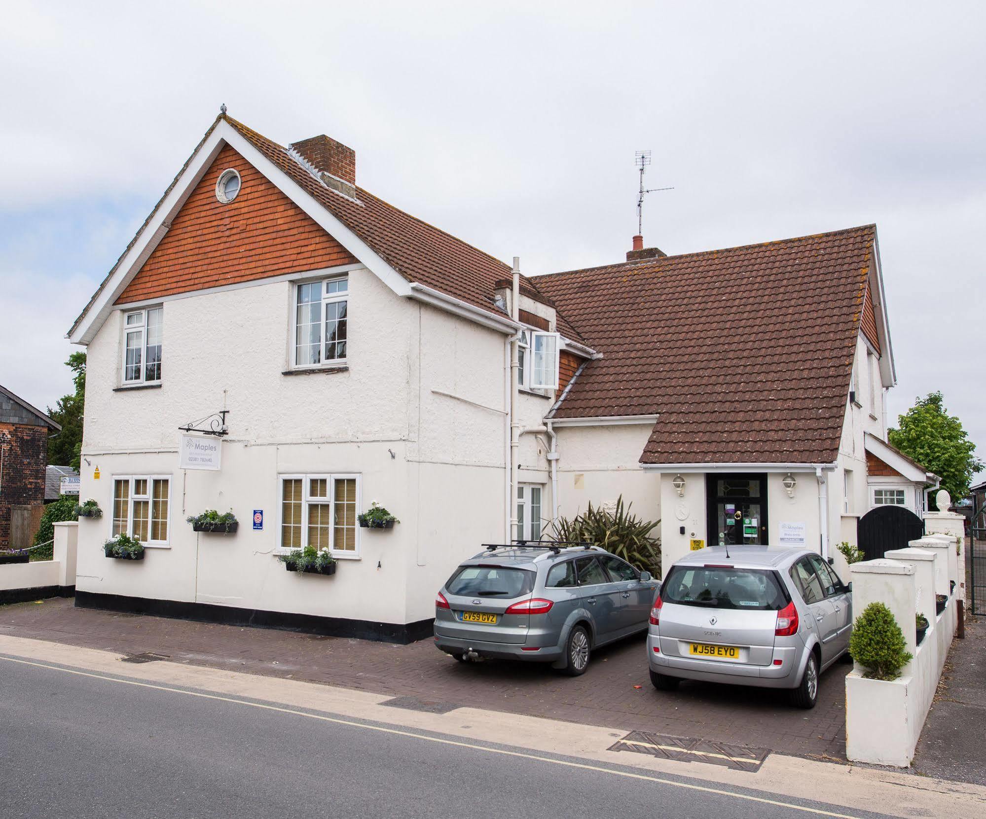 The Maples Bed & Breakfast Hythe  Bagian luar foto