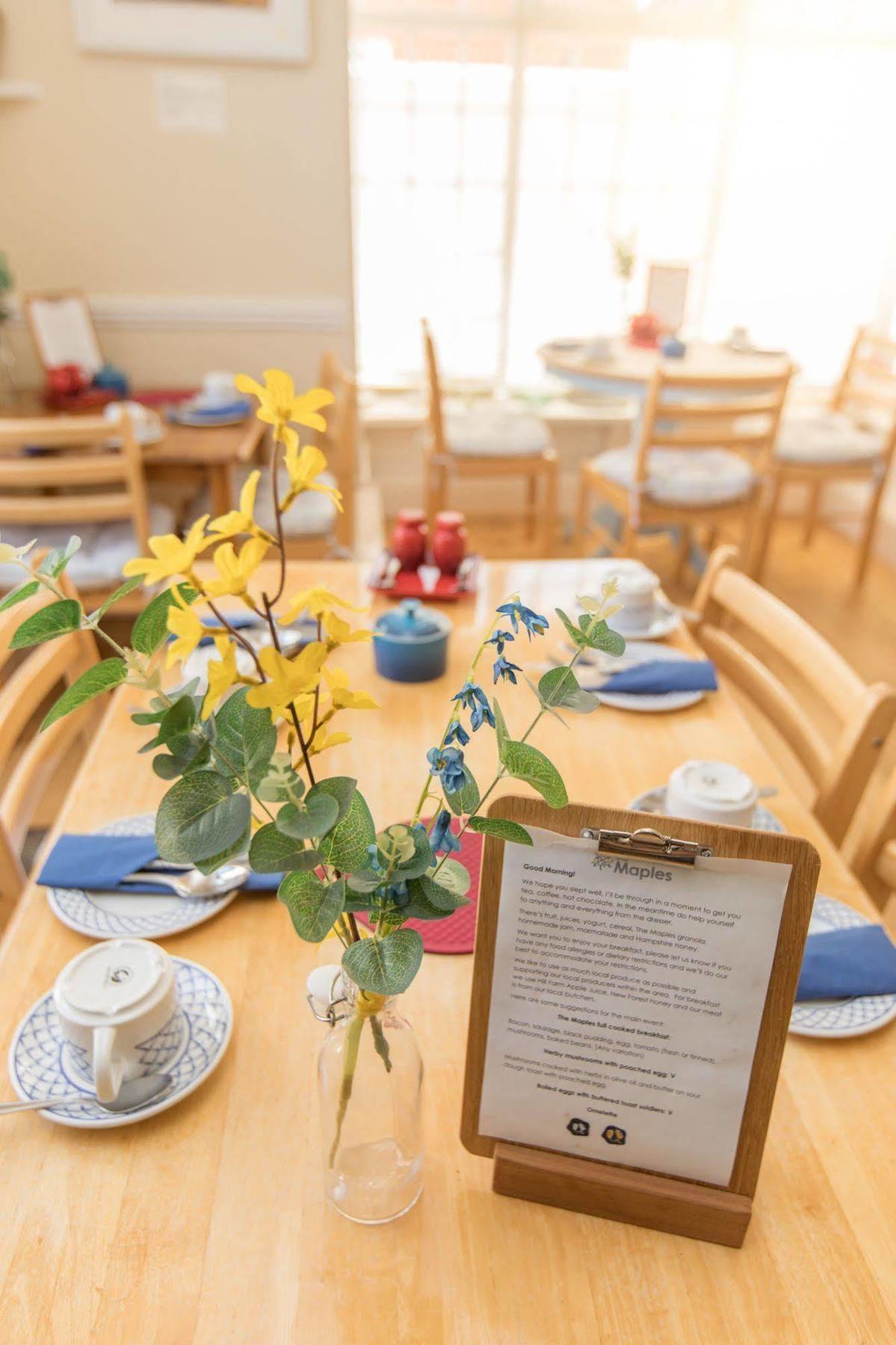 The Maples Bed & Breakfast Hythe  Bagian luar foto